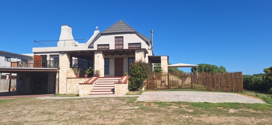 4 Bedroom Property for Sale in Witsand Western Cape